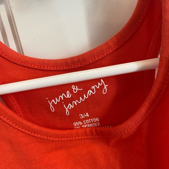 Poppy Red June & January romper - Picture 2 of 2